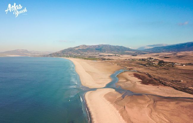 Atlas Beach Blog - Aerotarifa - Río Jara, Tarifa. El lugar favorito de los Kiters