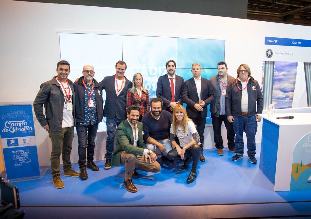 Representantes de Tarifa en Fitur: Ozu Tarifa, Turmares, Carbones 13, Carlos Jean y los representantes locales