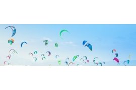 Horizontal Kiters