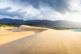 Sneaky sand